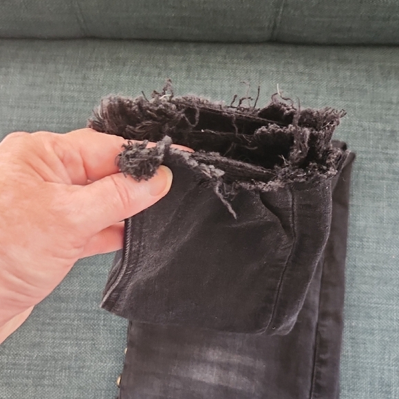 VERVET Black Skinny Jeans - Picture 7 of 8